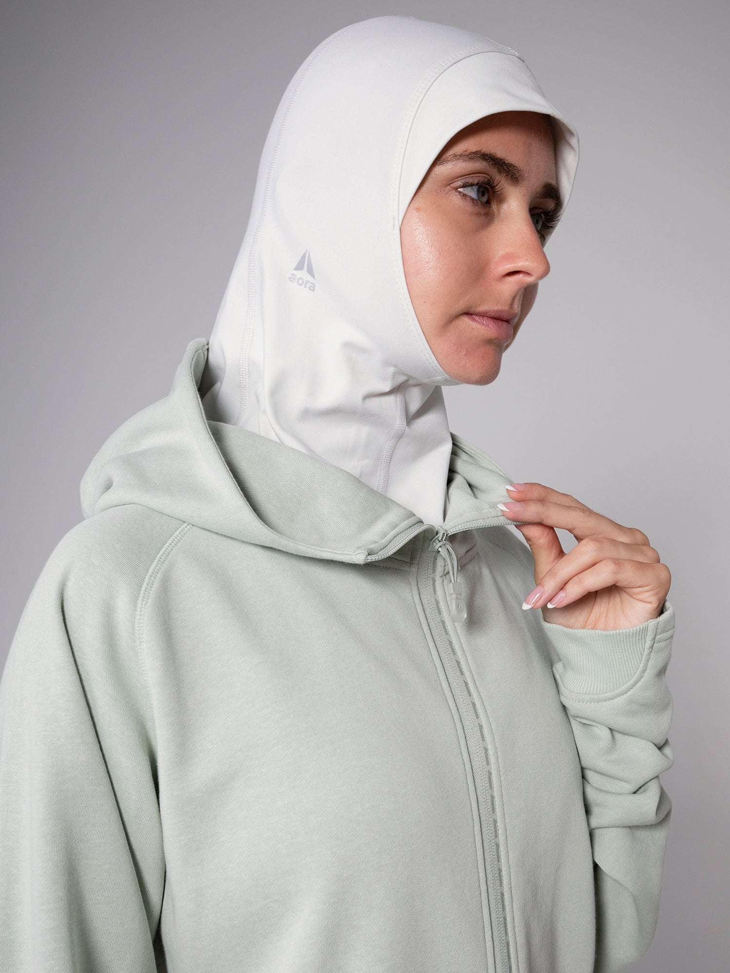 OVERSIZED ZIPPER HOODIE For Women - Aora Athliesure Shop online in Dubai