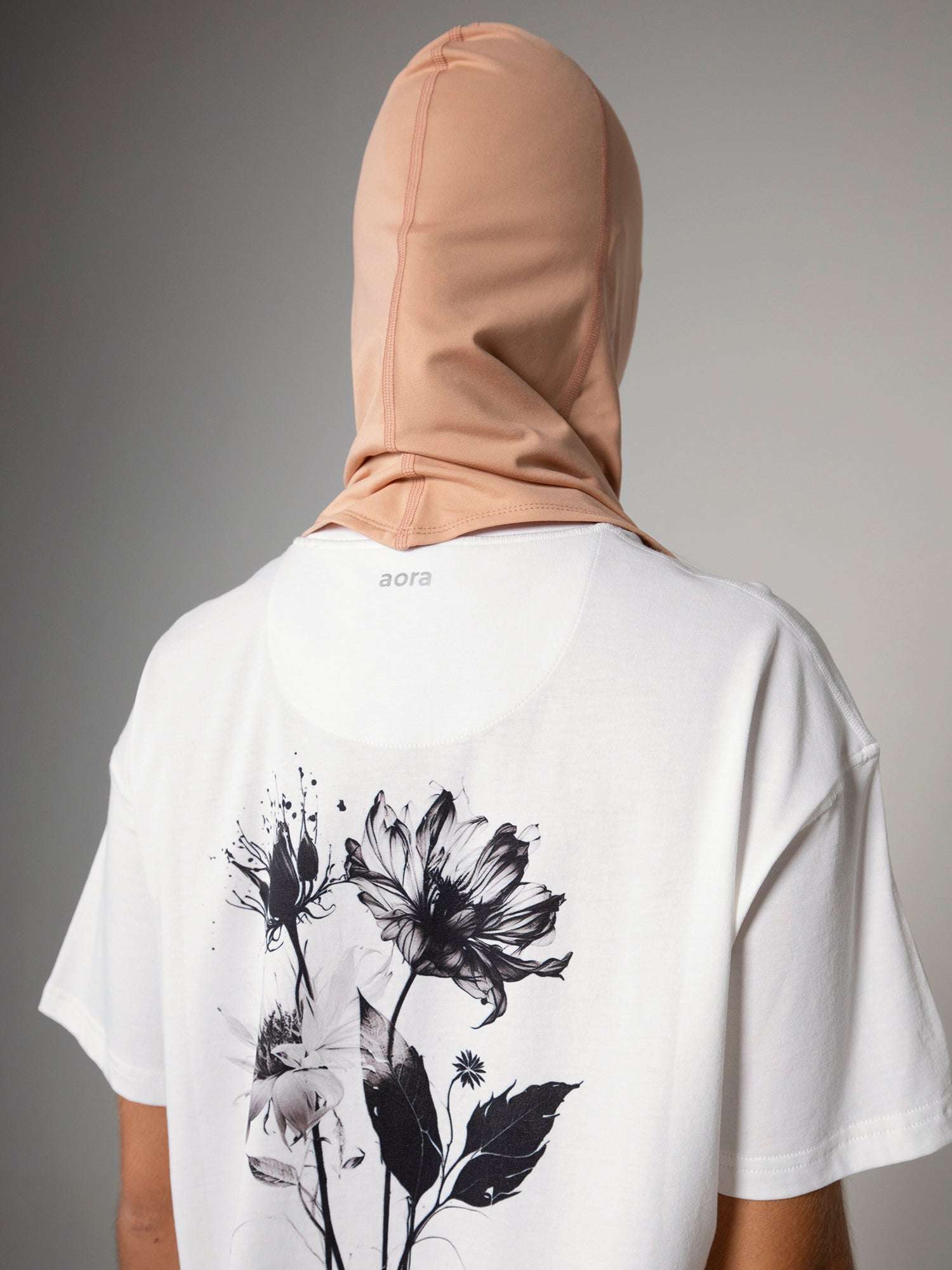 UNISEX SEASON GRAPHIC TSHIRT - V2 For Women - Aora Activewear Shop online in Dubai