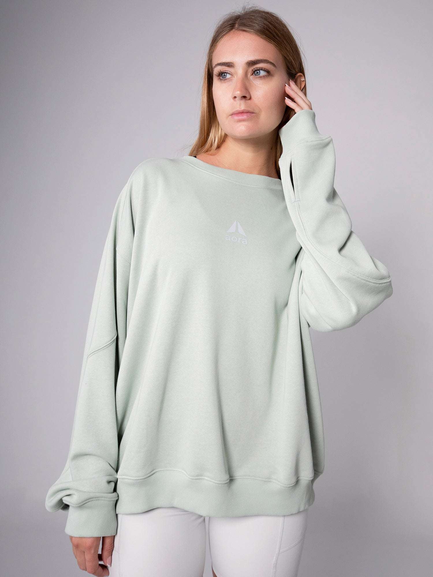 UNISEX NAIKAN OVERSIZE SWEATER For Women - Aora Activewear Shop online in bu Dhabi