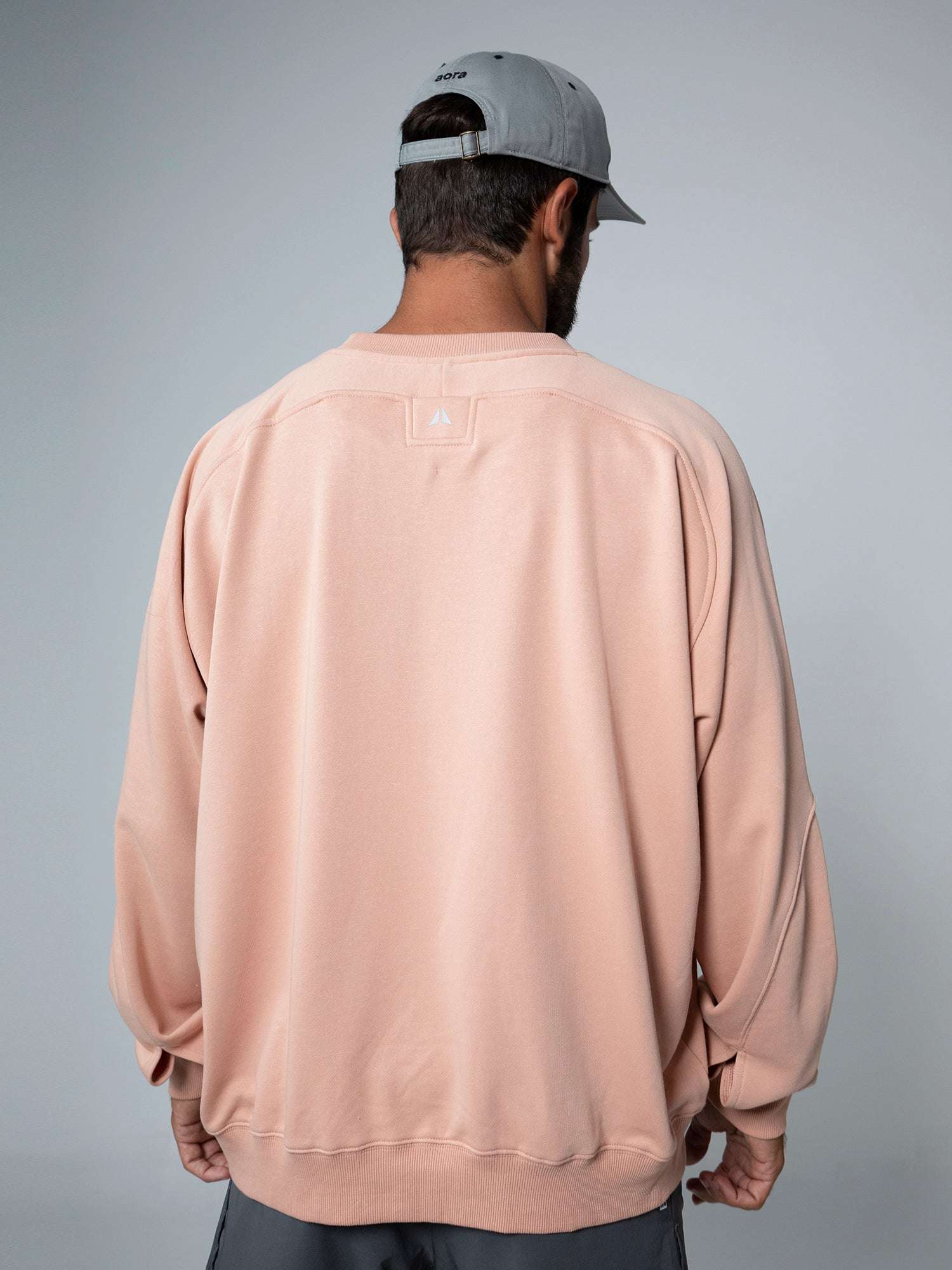 UNISEX NAIKAN OVERSIZE SWEATER For Men - Aora Activewear Shop online in UAE