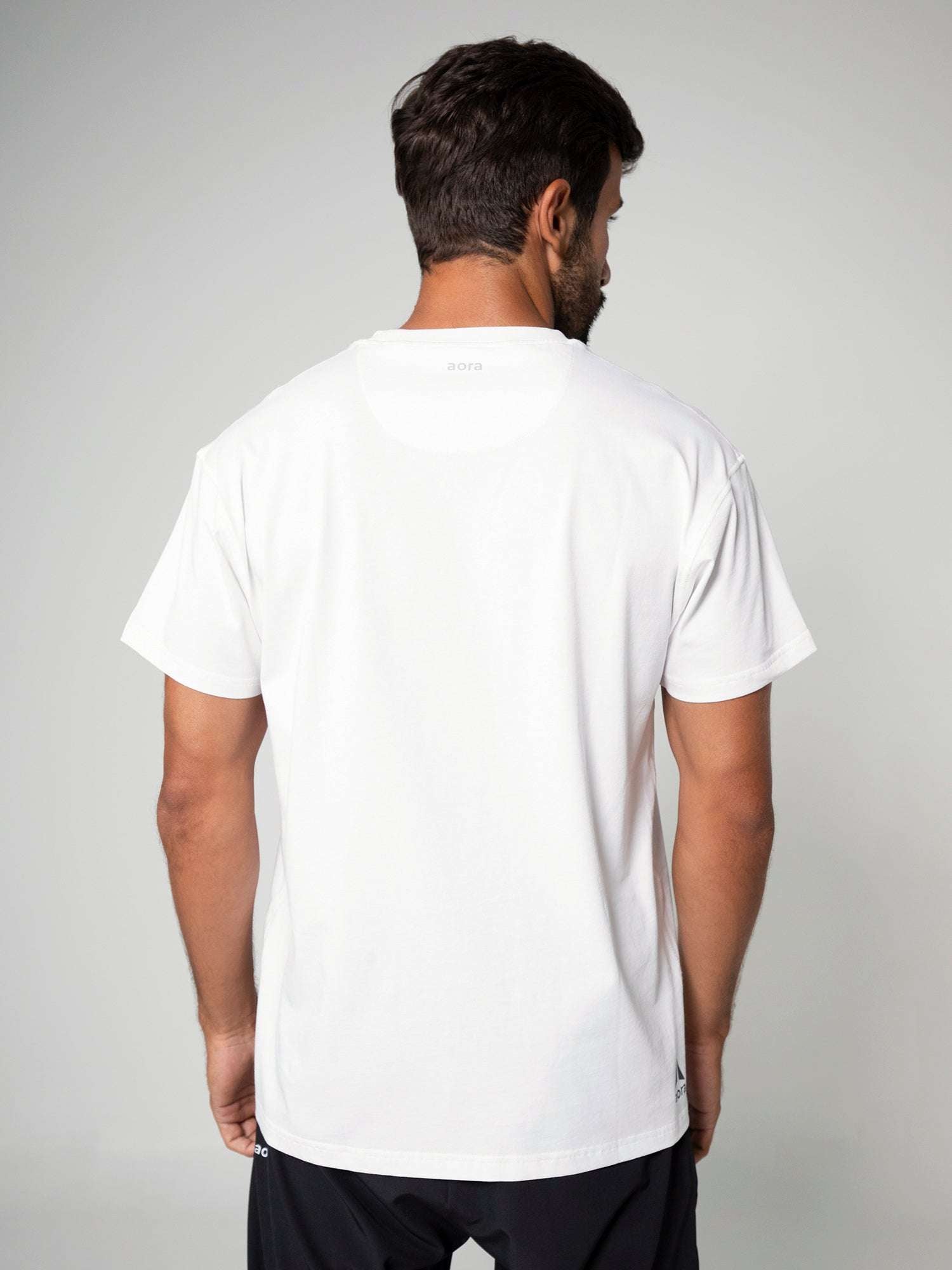 UNISEX SEASON GRAPHIC TSHIRT - V6 For Men - Aora Athliesure Shop online in Dubai