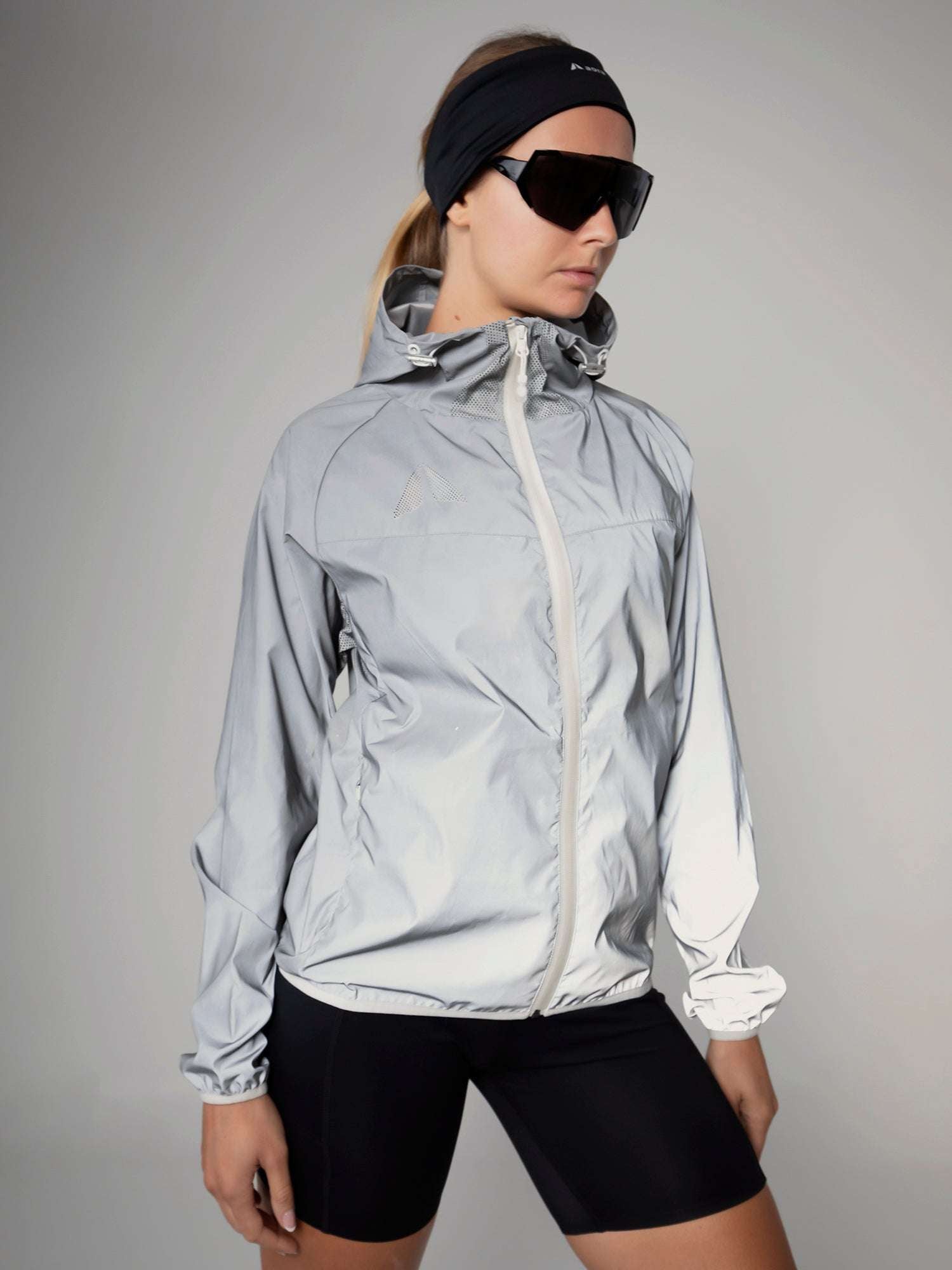 REFLECTIVE WINDBREAKER JACKET For Women - Aora Athliesure Shop online in Dubai