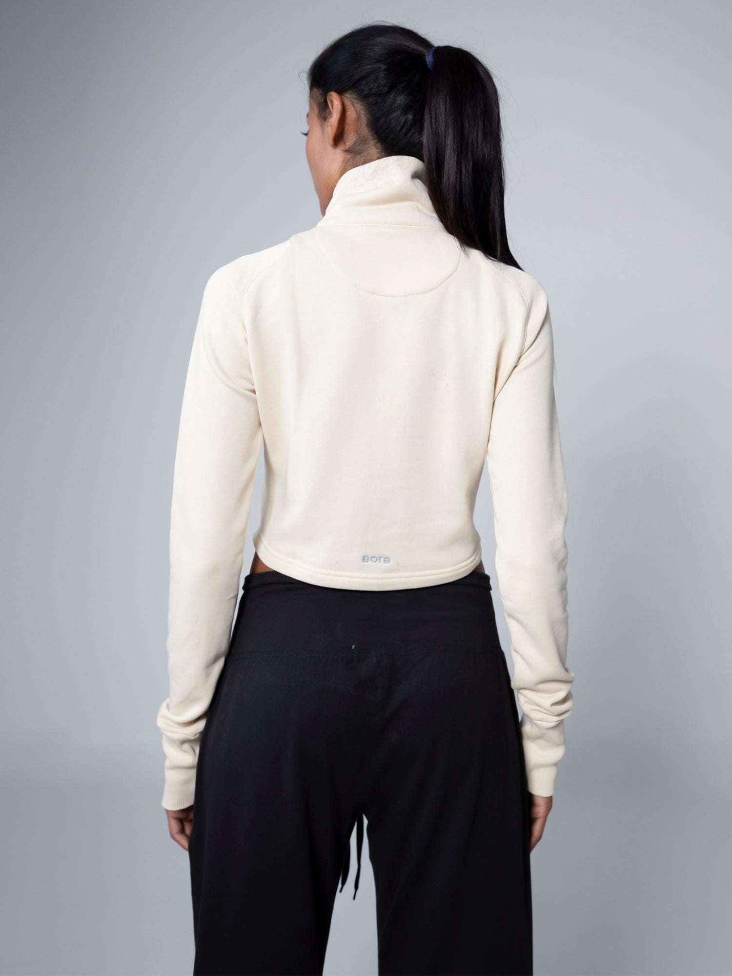 MIHO HALF ZIP SWEATER For Women - Aora Athliesure Shop online in UAE