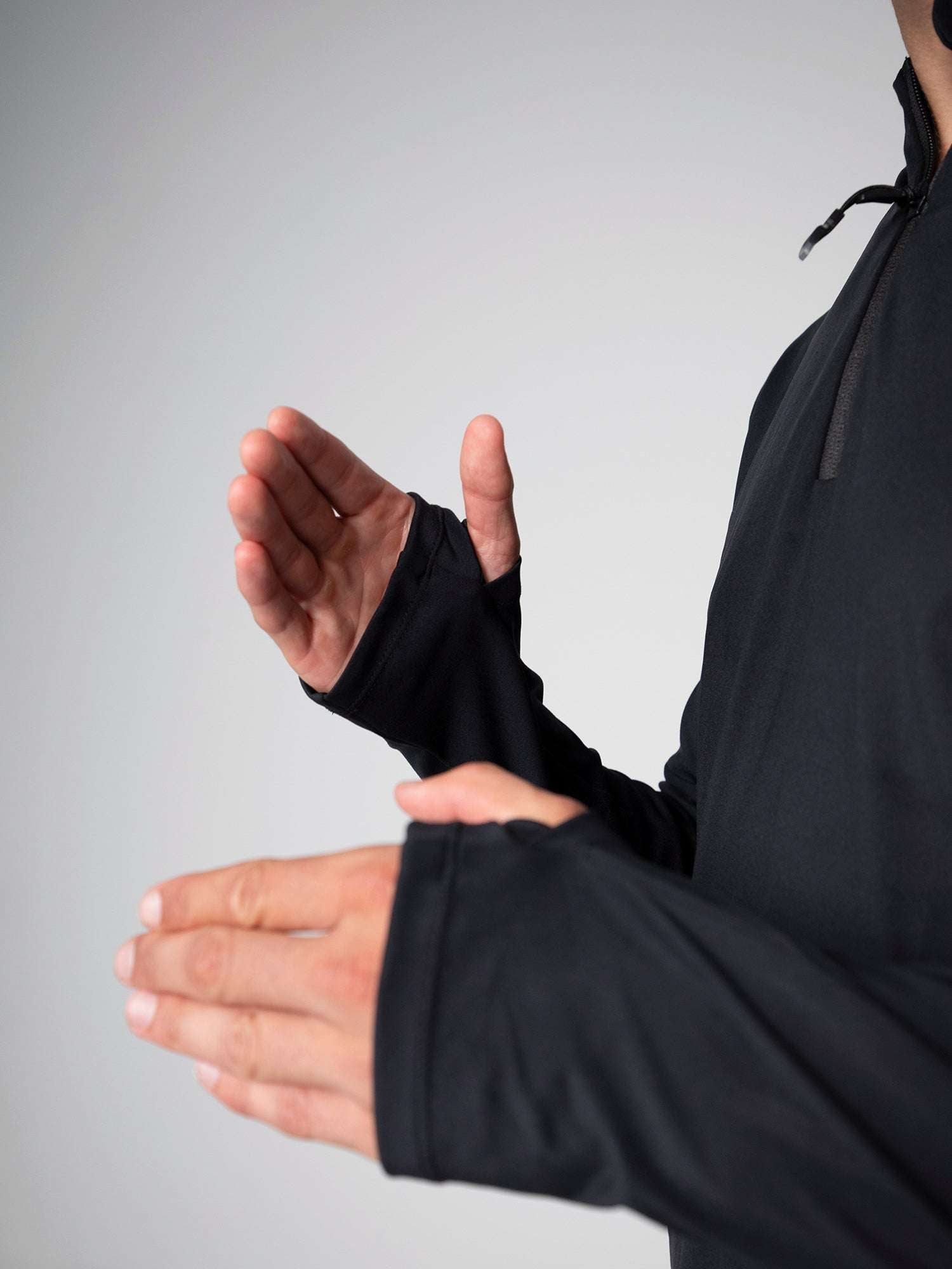 HALF ZIP 365 LONGSLEEVE For men - Aora Activewear Shop online in Dubai