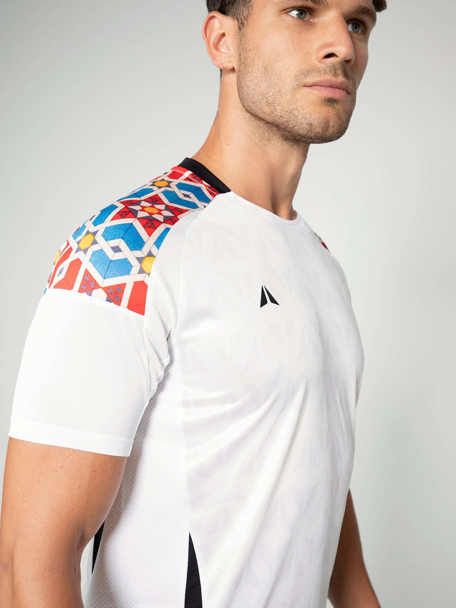 SOCCER JERSEY V1 - WHITE For Men - Aora Activewear Shop online in UAE