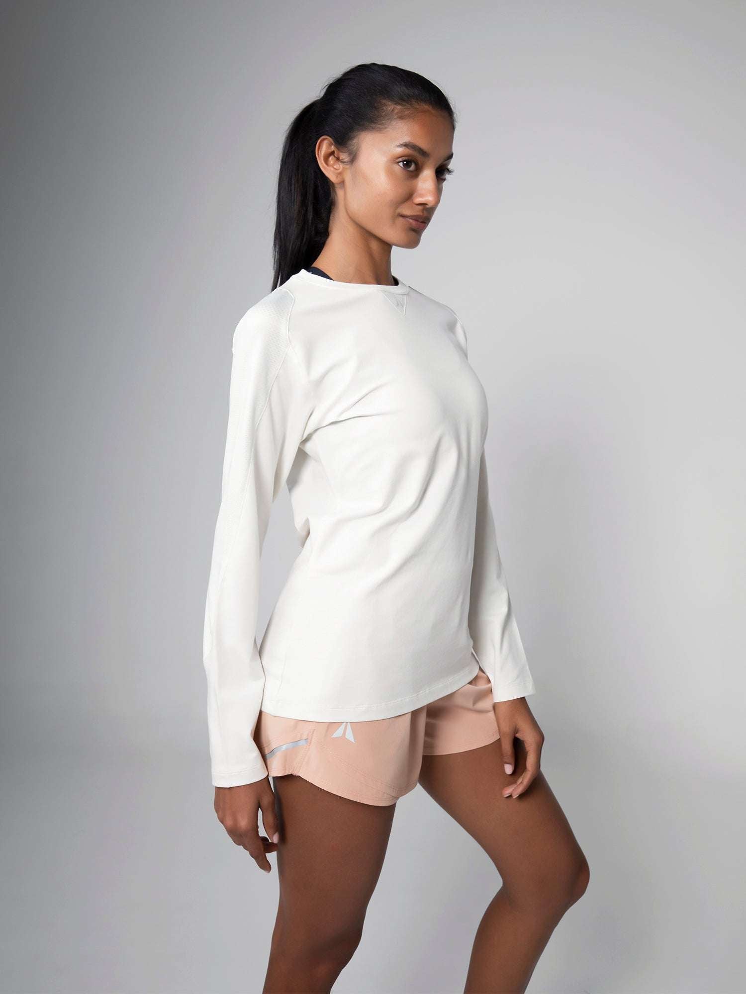 KANZEI LONGSLEEVE - BEACH For Women - Aora Activewear Shop online in Abu Dhabi